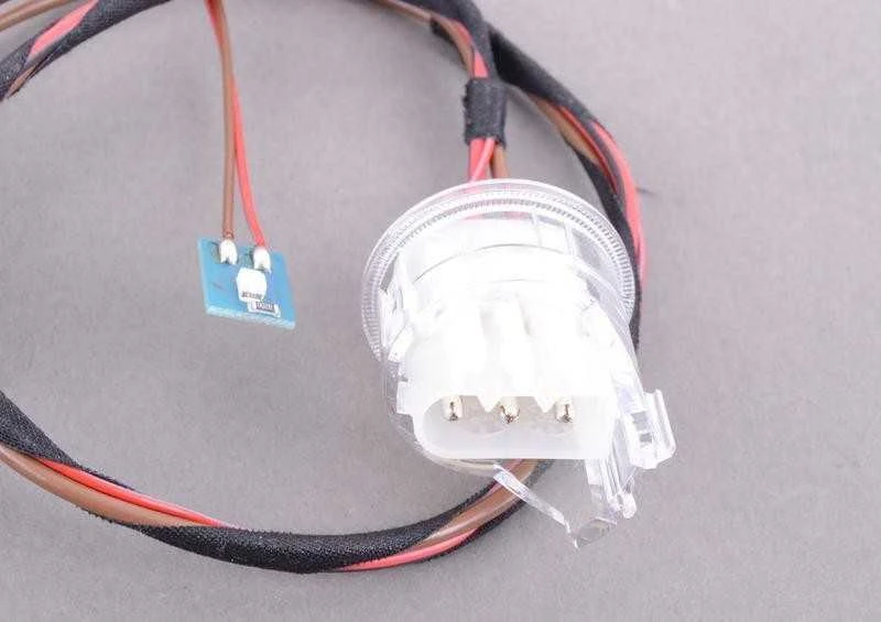 Bmw F10 F11 Cigarečių Degiklis Su LED Originalus 61349302236
