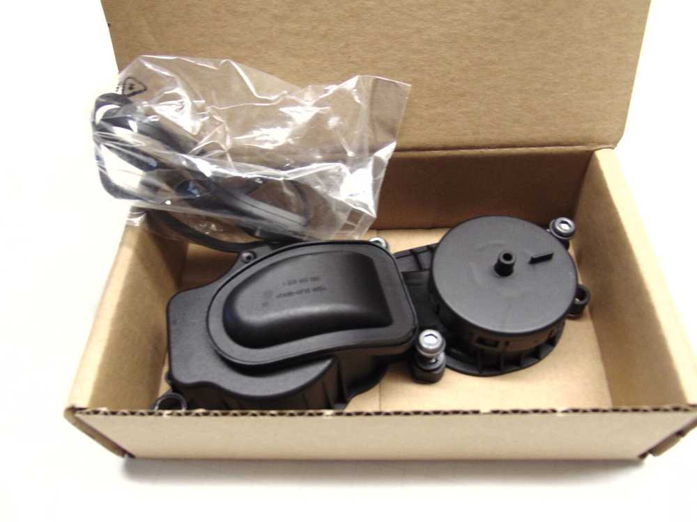 Bmw Kvėpavimo Sistema E90 E91 E92 E60 E61 E65 E83 E70 E71 Originalus 11127794597