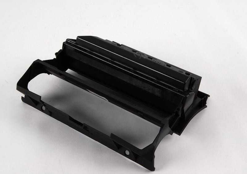 BMW laikymo dėtuvė Dash Carrier Center Console Trim E46 Genuine 51168268891
