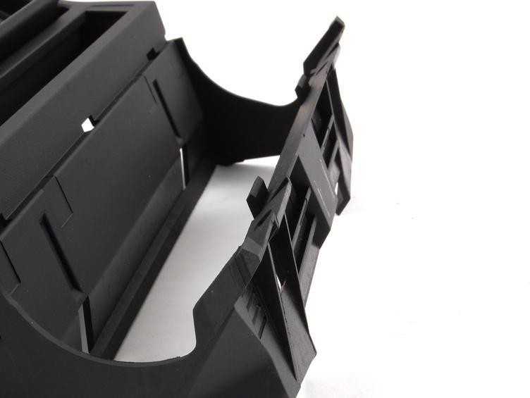 BMW laikymo dėtuvė Dash Carrier Center Console Trim E46 Genuine 51168268891