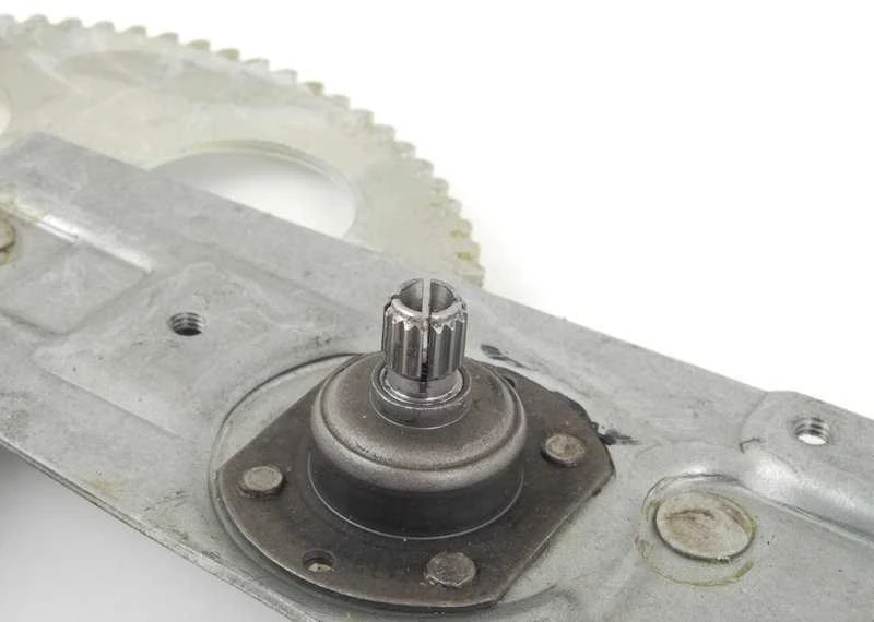 BMW Langų Pakėlėjas Priekinis Dešinysis 1502 2002tii 03 1966 07 1977 Originalus 51321801136
