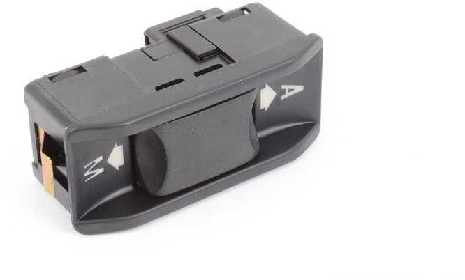 Bmw Lemputės Lizdas E36 E34 Originalus 63131384100