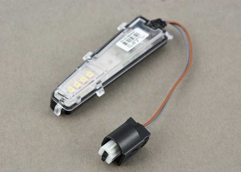 Bmw Leuchte Aussenspiegel Rechts E60 E61 E63 E64 Originalus 63317354830
