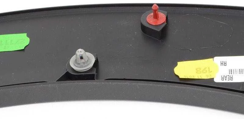 BMW MINI COOPER F56 F57 galinio rato arkos dangtelis dešinysis O/S originalus 51777300822