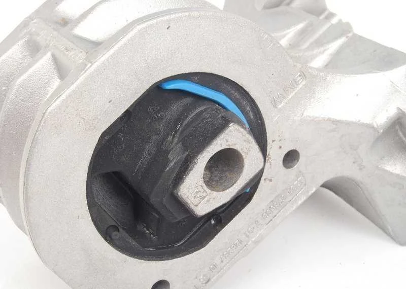 BMW "Mini Cooper R50" rankinės transmisijos variklio laikiklis su atraminiu laikikliu 22316765337 Originalus