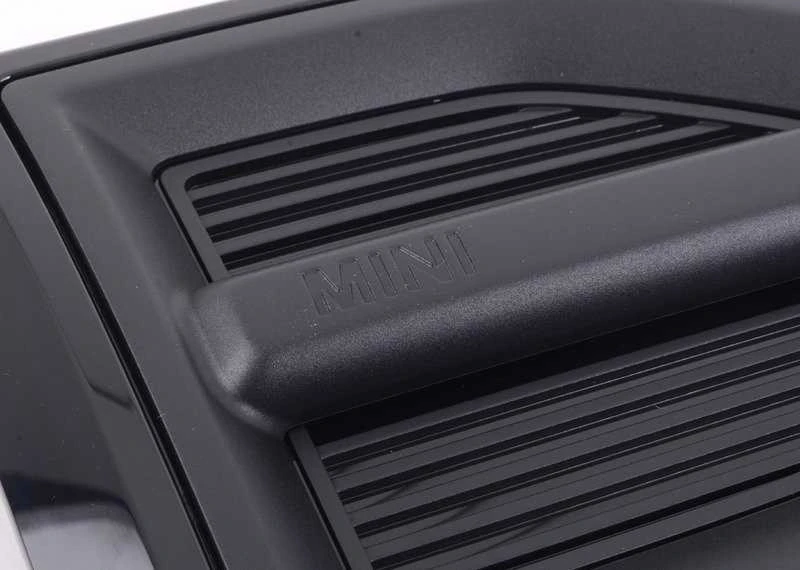 BMW MINI F60 priekinio dešiniojo posūkio žibinto apdaila originali 51137414092