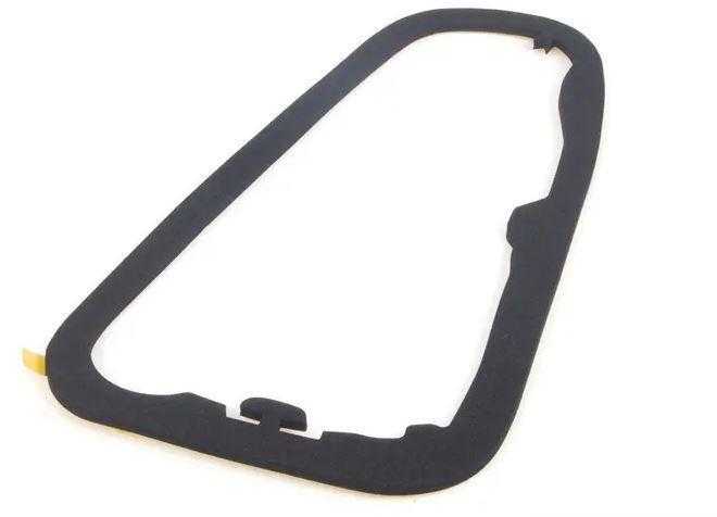 BMW MINI R50 galinio kairiojo žibinto tarpinė originali 63216938833