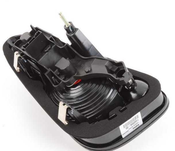 BMW MINI R50 galinis dešinės pusės žibintas galinis žibintas originalus 63217166956
