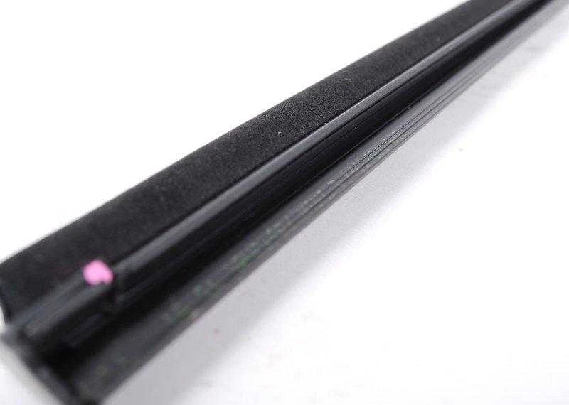 BMW Mini R56 R55 R57 Dešinės Žemutinės Langų Apatinės Rėmelės Originalus 51337146092
