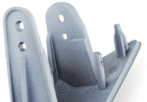 BMW NAUJA ORIGINALI 3 F34 GT PRIEKINĖS BUFERIO K/S KAIRĖS ŽIBINTŲ PLAUTUVĖS DANGTELIS 7371847