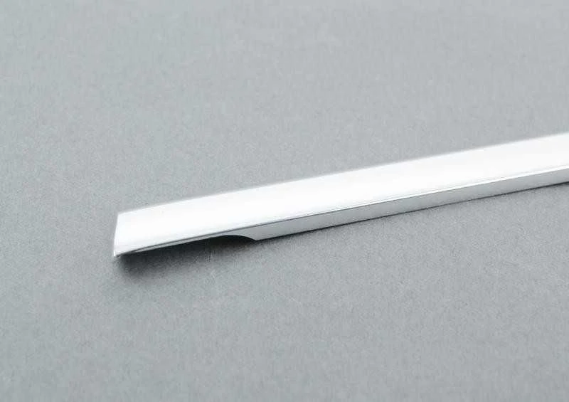 BMW NAUJA ORIGINALI 3 SERIJOS E92 GALINIO LANGO APDAILA CHROMO DEŠINĖ PUSĖ