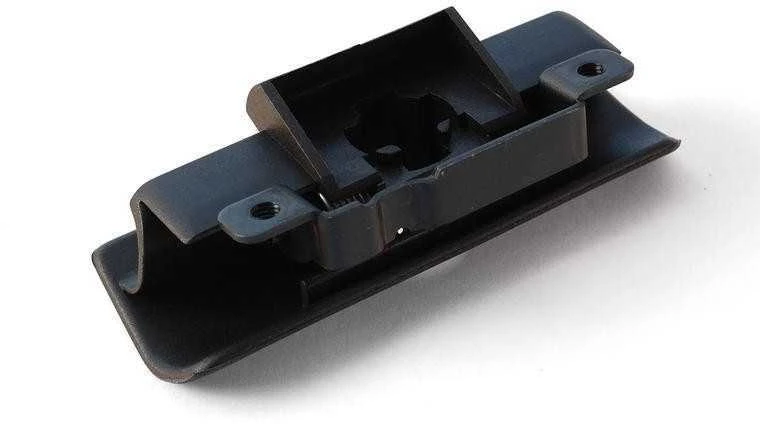 BMW NAUJA ORIGINALI E46 E39 E90 E83 E92 E91 E53 IŠORINĖ PIRMOJI DĖŽUTĖS UŽRAKTAS 8163018