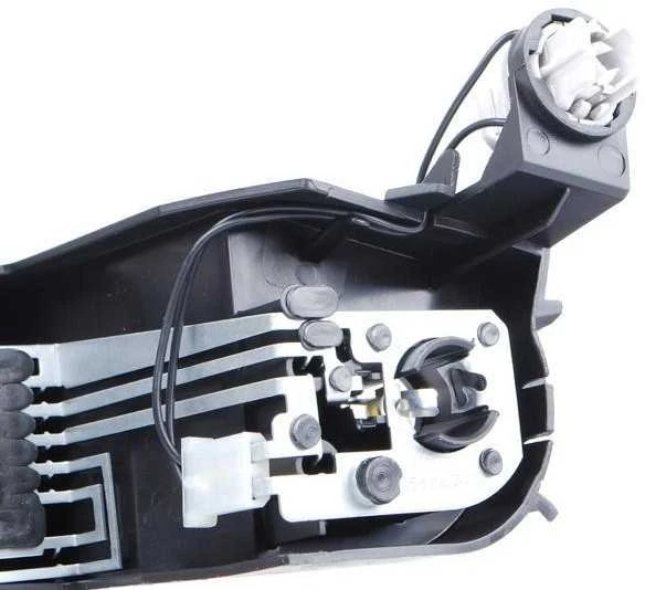 BMW NAUJA ORIGINALI E60 (2003-2007) 5 SERIJOS SEDANAS DEŠINIS GALINIS ŽIBINTŲ LAIKIKLIS 6923306