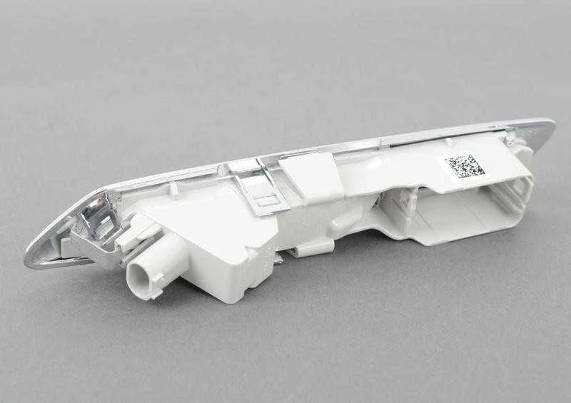 BMW NAUJA ORIGINALI F10 F11 (10-14) KAIRĖS PUSĖS ŽIBINTO INDIKATORIUS CHROMO APDAILA 7154169