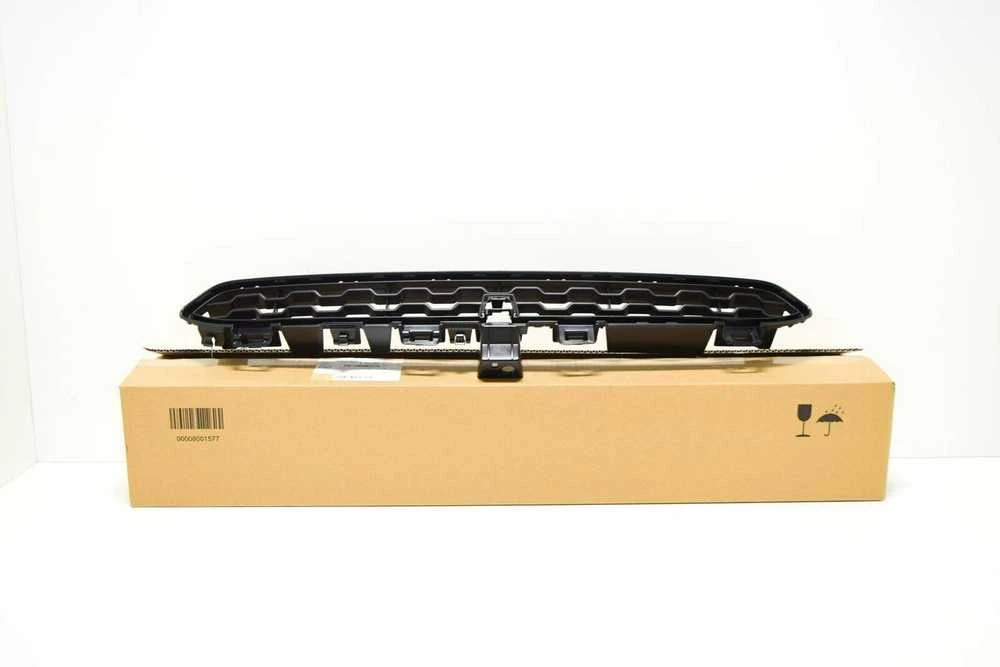 BMW NAUJA ORIGINALI X6 F16 M SPORT CENTRINĖ VIRŠUTINĖ ATIDARYTA GROTELĖ, TINKANTI ICAM 8060891