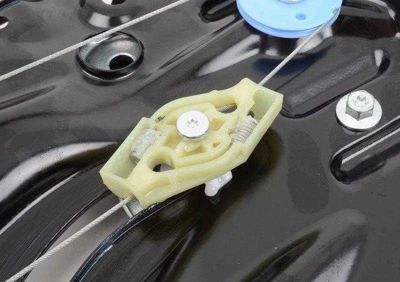 BMW OEM galinio dešiniojo lango reguliatorius 51377198050 originalus