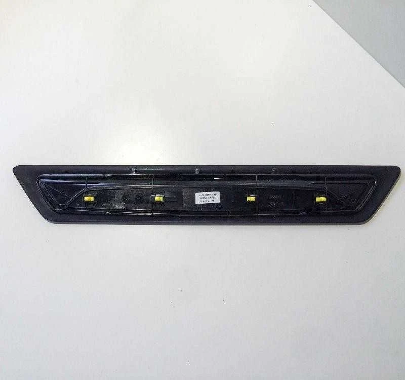BMW Originalus Automobilio Priekinės Durų Slenksčio Apdailos Dangtelis Sport F20/F30/F31 51477289216