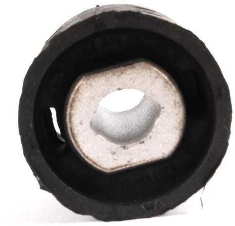 BMW originalus galinio ašies laikiklio guminis montavimo įdėklas E46/E83/E85/E86 33176770788