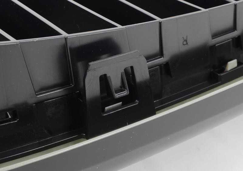BMW Originalus M Performance Priekinis Bamperis Radiatoriaus Grotelės Dešinė O/S 51712354498