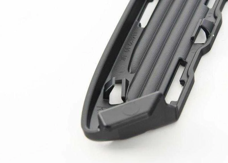 BMW Originalus MINI COOPER F55 F56 F57 Priekinis buferis apatinis dešinysis oro įleidimas OEM