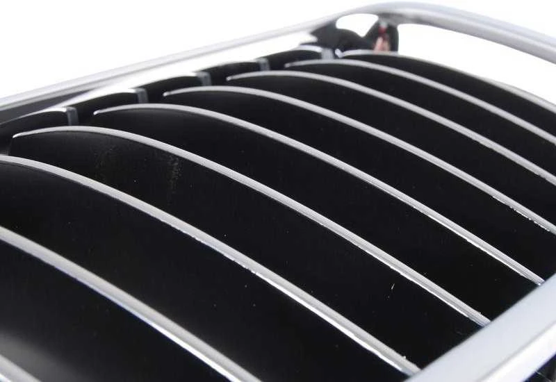 BMW Originalus Priekinis Dešinysis Inksto Grotelės Prabangos Linija F30/F31 3 Serija 51137263482