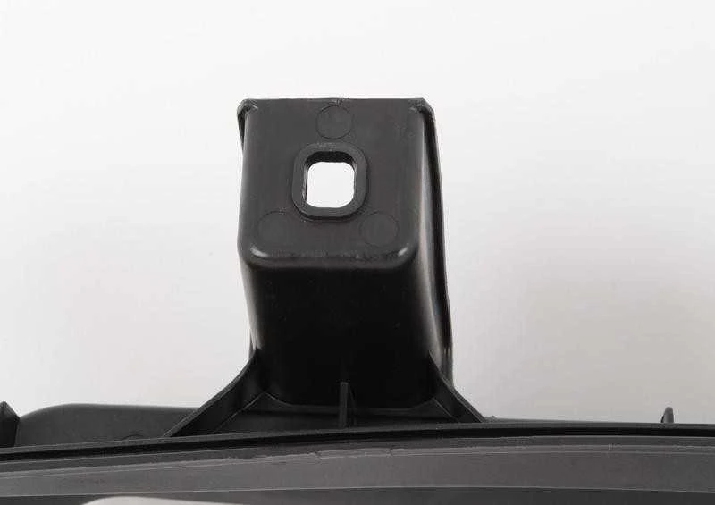 Bmw Oro Vėdinimo Gairės Priekyje Aukštai X1 E84 51642990178