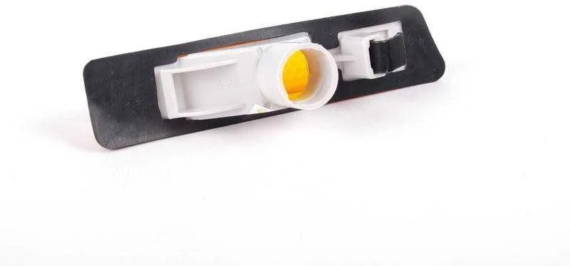 BMW Papildomas Posvyrio Žibintas Desinysis 63137164490
