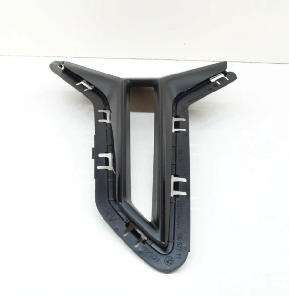 BMW Priekinio Bamperio Grotelės Atviras Dešinysis Šonas G20 G21 Originalus 51117464274