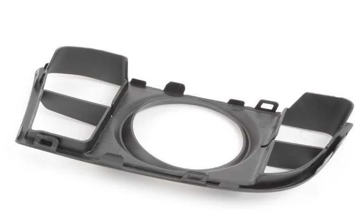 Bmw Priekinio Buferio Ruko Žibintų Grotelės 5 F10 F11 51118059001