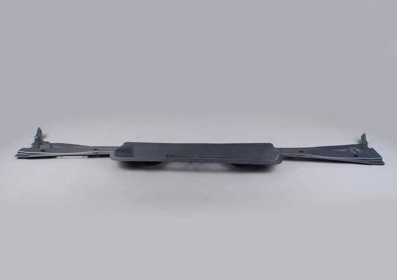 Bmw Priekinio Stiklo Dangtis 3 E36 1990 1999 Originalus 51711977677