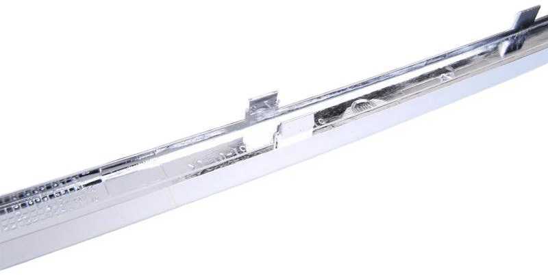 BMW Priekinis Bumperis Chromo Apdailos Vidurys Originalus 51117127931
