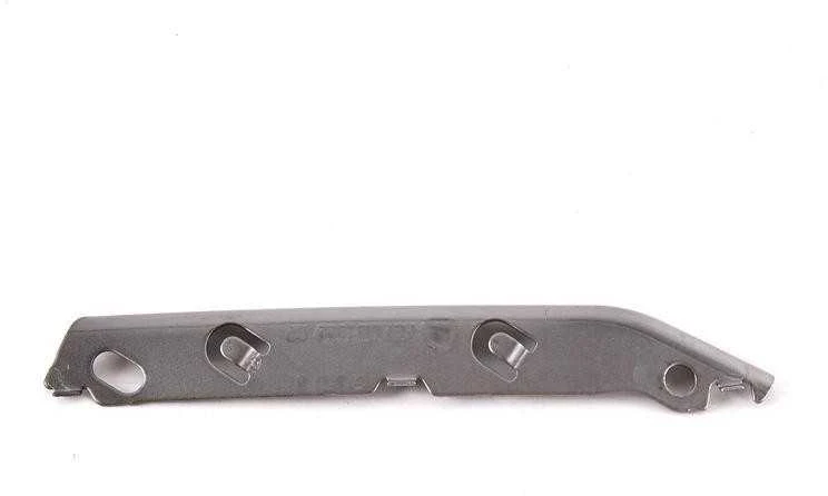 BMW Priekinis Dešinysis Bumperio Įdėklas 3 E90 E91 Originalus 51117134098