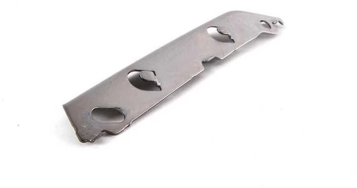 BMW Priekinis Dešinysis Bumperio Įdėklas 3 E90 E91 Originalus 51117134098