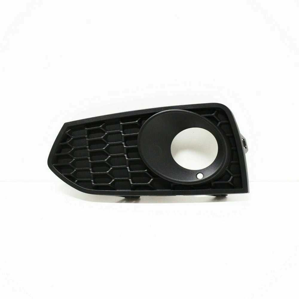 BMW Priekinis Grillis F22 F23 2012-2018 Originalus 51118055319