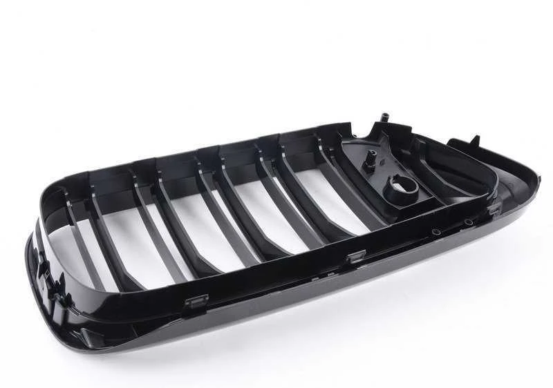 BMW Priekinis Kairys Grilis 5 F90 M5 2016 2019 Originalus 51138076043