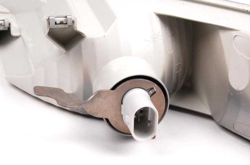 BMW PRIEKINIS POSŪKIO INDIKATORIUS USA DEŠINYSIS E63 E64 ORIGINALUS 63137165808