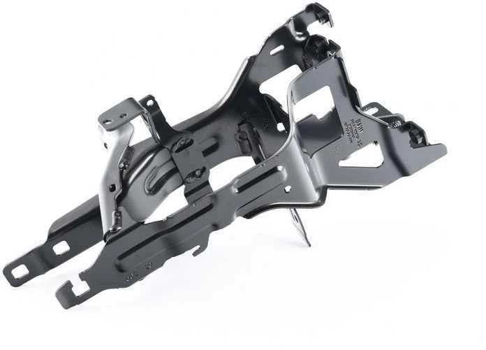 BMW priekinių žibintų montavimo tarpinė dešinėje originali 51647421710