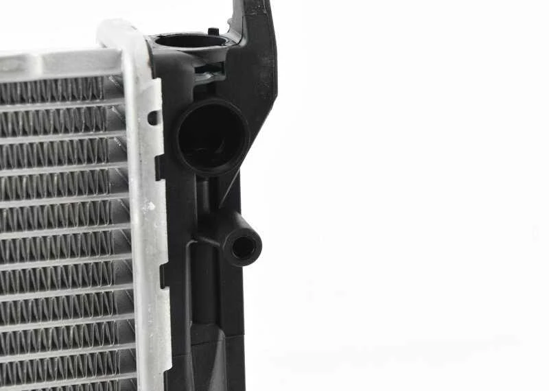 Bmw Radiator 1 E81 E87 E88 E82 3 E90 E91 E92 E93 X1 E84 Originalus 17117788903
