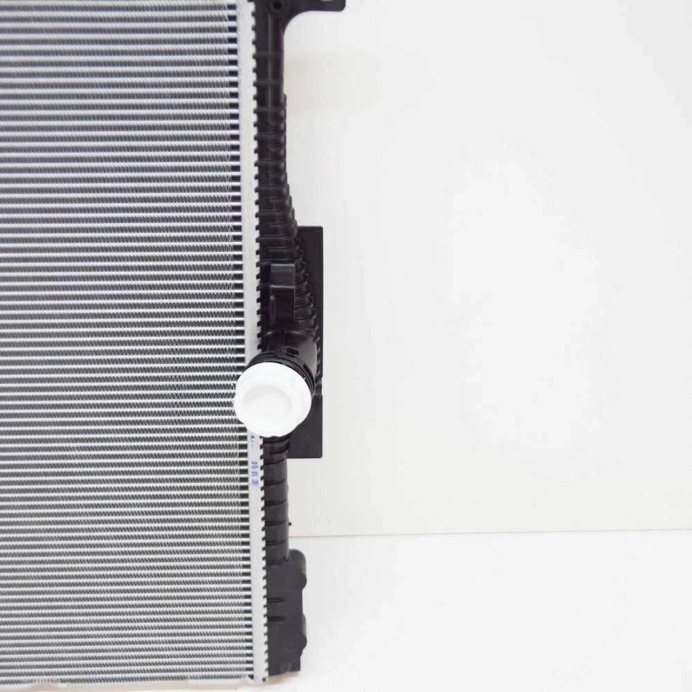 BMW Radiator 1 F20 LCI 2 F22 3 F30 LCI Originalus 17118482622