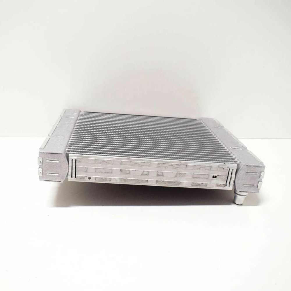 BMW Radiator Dešinės 5 F10 6 F06 F12 F13 Originalus 17112284278