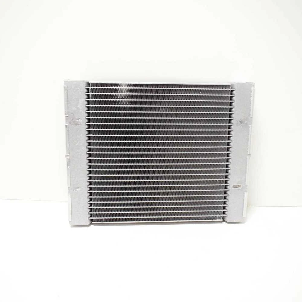 BMW Radiator Dešinės 5 F10 6 F06 F12 F13 Originalus 17112284278