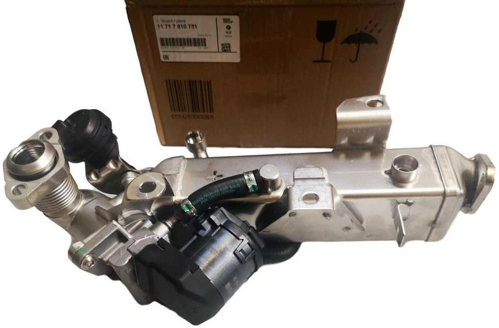 BMW Radiatorius Su Valdymo Ventiliu 1 F20 F21 2 F22 3 E90 E91 E92 E93 F30 F31 F34 4 F32 F33 F36 X1 E84 X3 F25 Originalus 11717810751