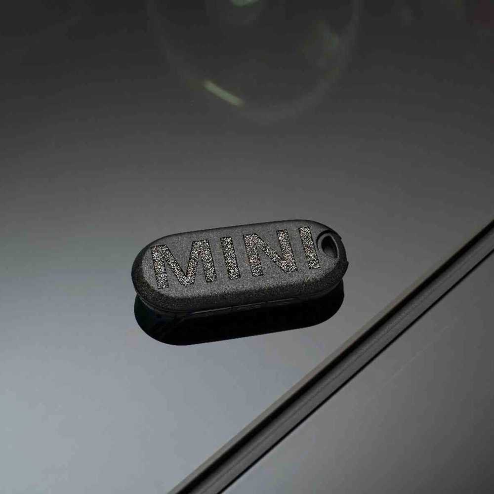 BMW Raktų dangtelis su "Swarovski" kristalais MINI (J01, U25) 82205B34847