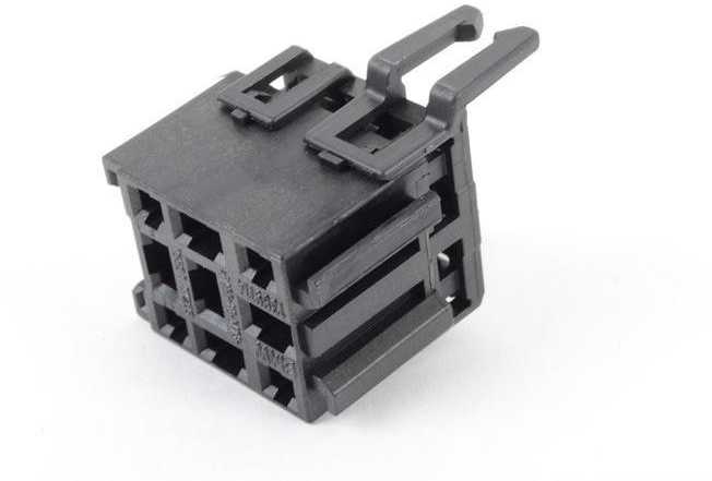 BMW Relais Sockel Juodas E30 E34 E24 E32 Originalus 61131389114