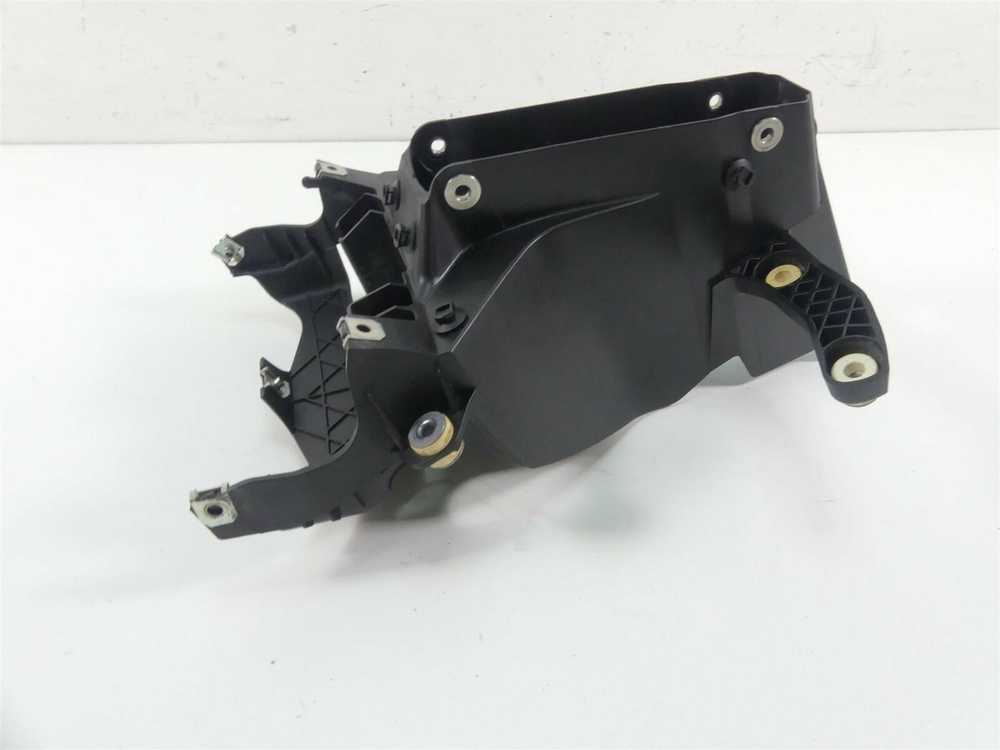 Bmw S 1000 Xr Priekinio Skydelio Laikiklis Originalus 46637717040