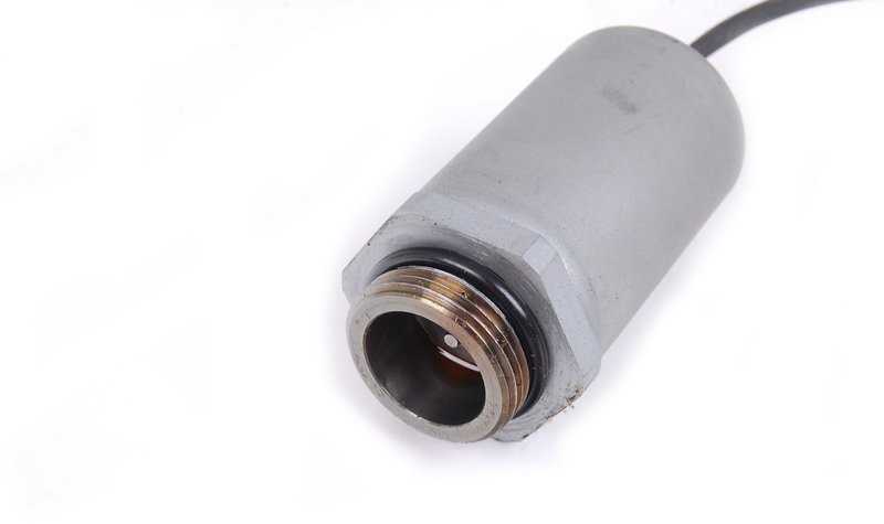 Bmw Schlauch 2500 3.3Li 5 E12 6 E24 Originalus 11531266467