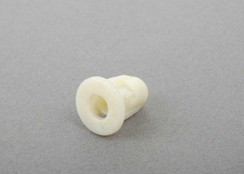 BMW Spreizmutter E88 E82 F20 F21 Originalus 07147201307