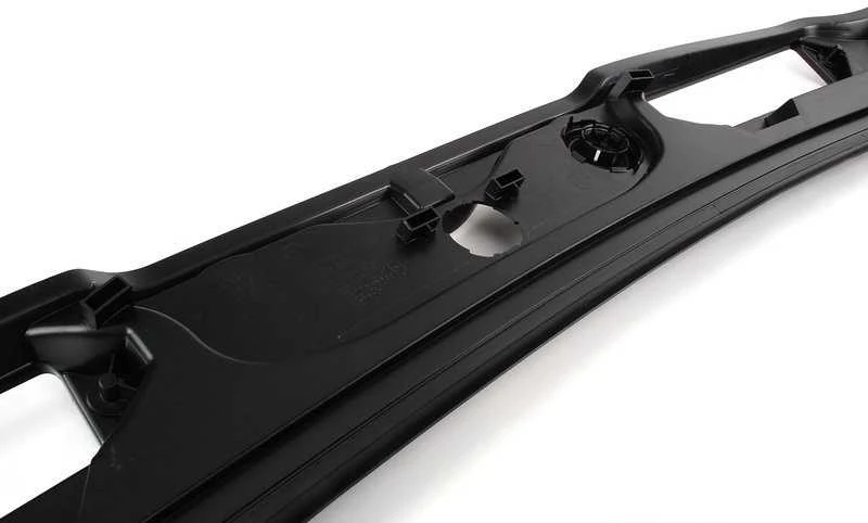 Bmw Teigiamas Baterijos Laidas E90 E91 E92 E93 Originalus 61129125036