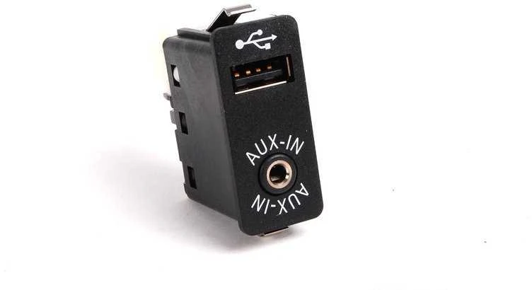 BMW USB/AUX-IN lizdas 1' E81 E87 E90 3' 5' F10 F11 Originalus 84109237653