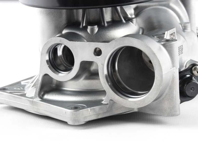 BMW Vandens Siurblis G30 G11 G12 G14 G15 G16 X5 X6 X7 Originalus 11518642290